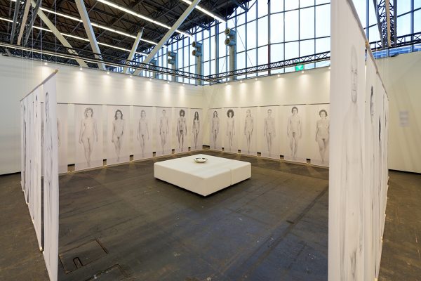 Serieuze Zaken - Micky Hoogendijk