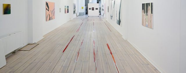 Door Roger Katwijk ben ik gevraagd een groepstentoonstelling met schilders samen te stellen. Natuurlijk heeft de galerieruimte een veel bepalende rol. Niet alleen is de architectuur bepalend voor hoeveel je [&hellip;]