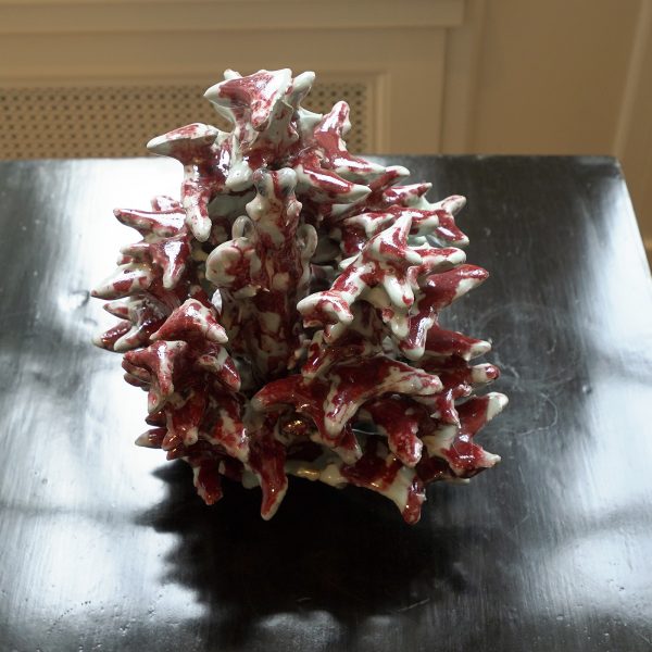 Heringa van Kalsbeek - Zonder Titel - 26x24x25cm, Keramiek