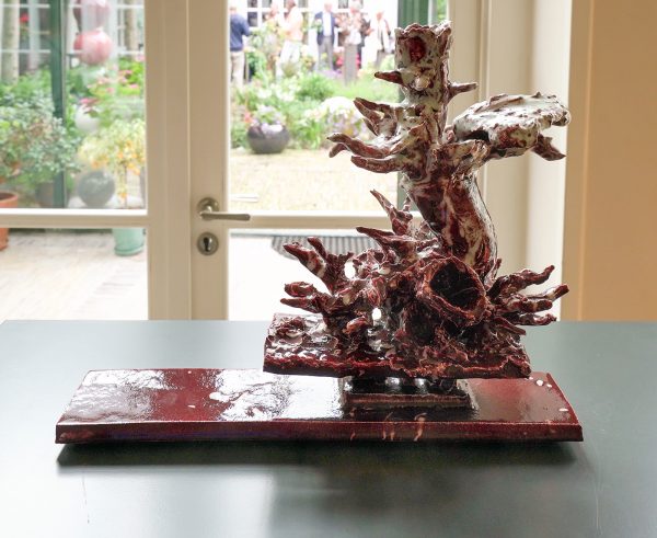 Heringa van Kalsbeek - Zonder Titel - 38x46x22cm Keramiek