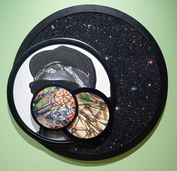 Todd Gray - Dark Matter - 170x165cm, Archief pigment adruk, 2015