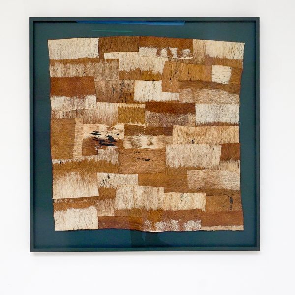 Paul Beumer - Striped like a python or tiger - 104x102cm Gebleekt en genaaide boombast in lijst