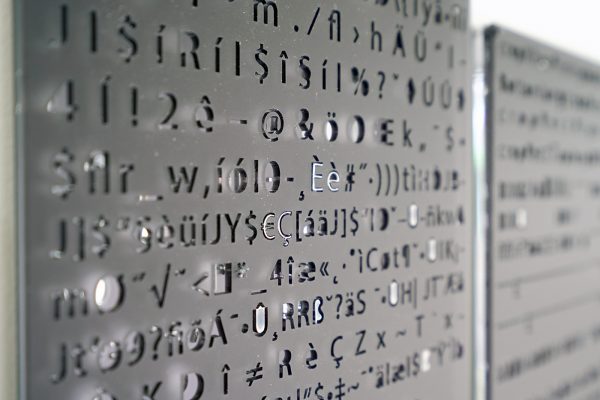 Rebecca Niculae - Zonder Titel - Tweeluik van 40x20x1,2cm, Acrylaat (detail)