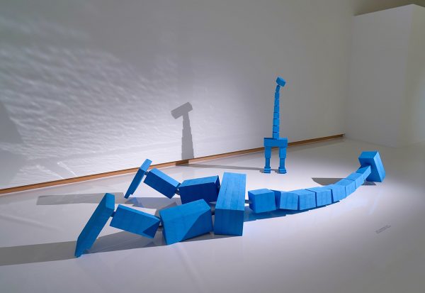 Hito Steyerl - Prototype 2,0 & 2,1 - Schuim en aluminium, 2017