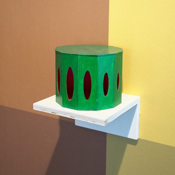 Karin van Pinxteren - La Cambre de Catherine - Model voor installatie in Snapshot of Larger Order