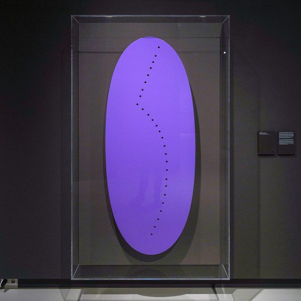 Lucio Fontana - Concetto spaziale, Ellisse - Lakverf op hout, 1967
