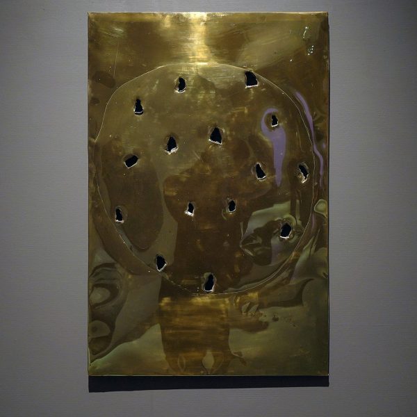 Lucio Fontana - Concetto spaziale - Messing, 1962