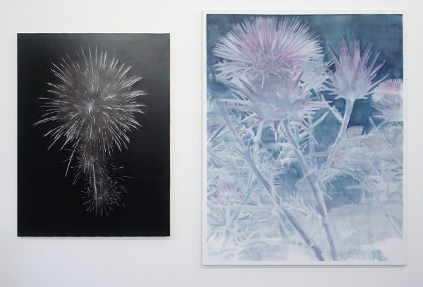 Niek Hendrix - Study of a Window (Explosions in the Sky) - 120x90cm Olieverf op paneel & Anne van As - Thistle - 150x120cm Acrylverf op linnen