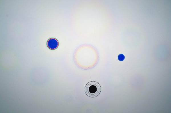 Roland Schimmel - Healing Recollection - Muurschildering in aribrush, acrylverf en (pastel)potlood