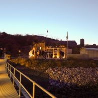 Het is toch ergens een beetje een wrang ergens, nu een kunstbeurs bezoeken op een forteiland. Aan het einde van de 19e eeuw werd het Fort IJmuiden aangelegd als onderdeel [&hellip;]