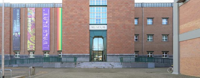 Een aantal jaar terug bleek uit een onderzoek dat slechts 10% van museale collecties het daglicht zien over de duur van de daarvoor 10 jaar. Dat het merendeel van museale [&hellip;]