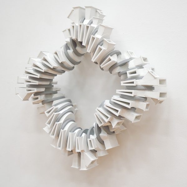 Rick van Meel - TJ-II ,55x55x21cm Berken en XPS schuim