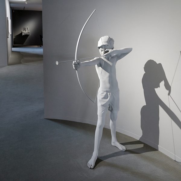 Hans Op de Beeck - Timo - 150x80x50cm, Polyester, staal, hout, gips en coating