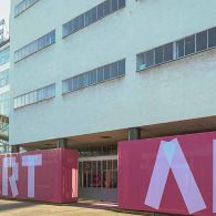 Afgelopen woensdag opende de hedendaagse kunstbeurs in Rotterdam haar deuren. Afgezien van dat het nu plaats vind in de oude winterdagen in plaats van de maand mei van de afgelopen [&hellip;]