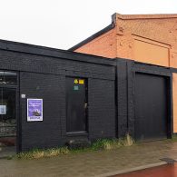 Tentoonstellingen hebben vaak een hoogdravend persberichten/zaalteksten waarmee ze de tentoonstelling aankondigen. Meestal wordt met grote woorden gestrooid hoe belangrijk, interessant en boeiend de tentoonstelling is, al wordt dat vaker niet [&hellip;]