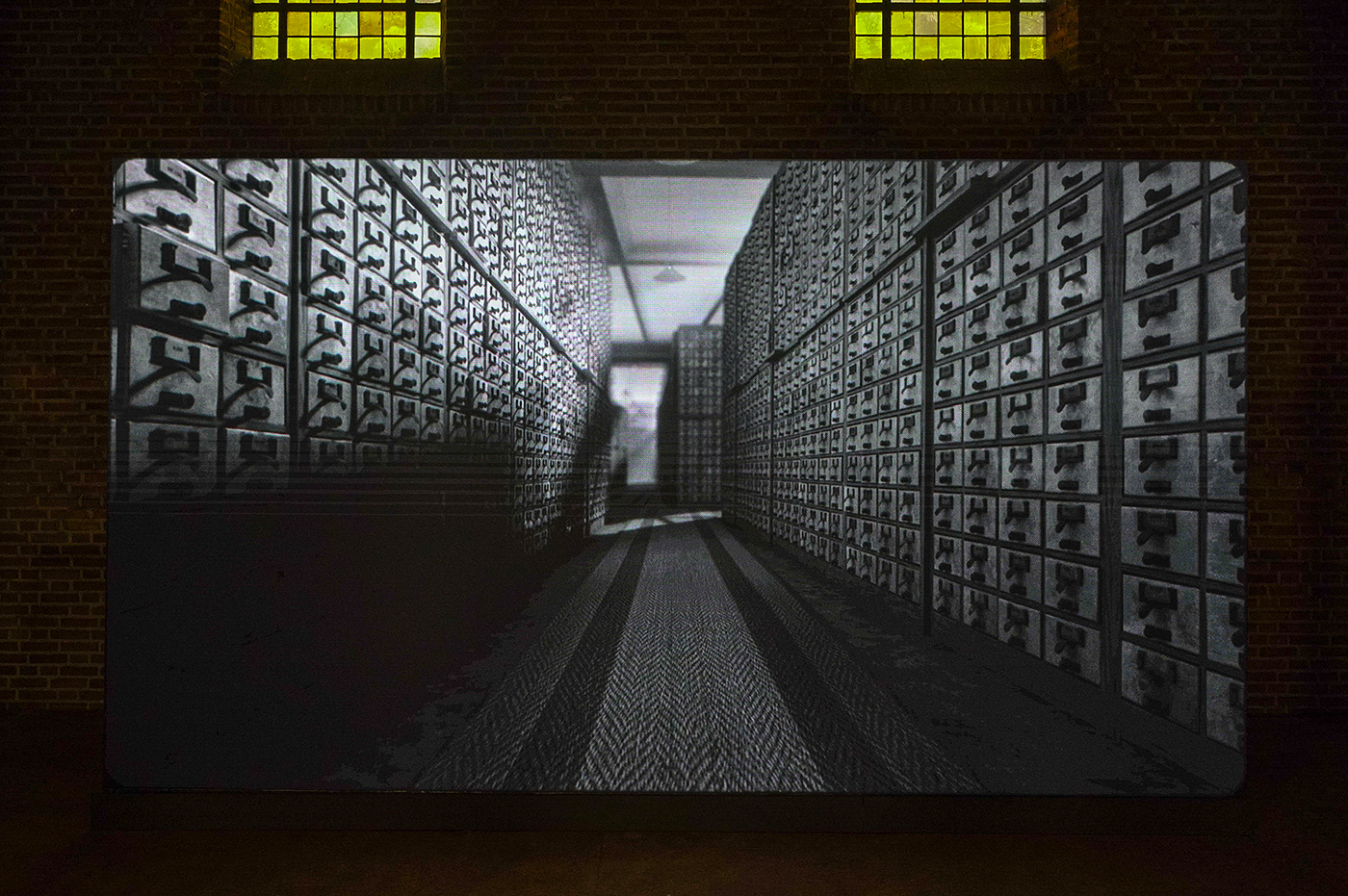 Fiona Tan - Archive - 5,45minuten, filmloop, 3D animatie