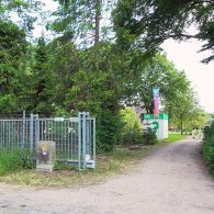 Een groot deel van de kunstgeschiedenis bestaat uit religieuze beelden. Er moeten miljoenen zo niet miljarden crucifixen, madonna’s, kruiswegstatie’s, heiligen en andere Christelijke afbeeldingen gemaakt zijn. Kerken en de bijbehorende [&hellip;]