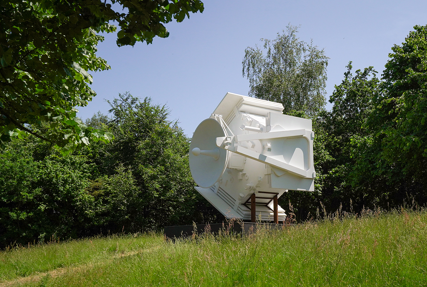 Rick van Meel - Juno - 450x400x500cm, EPS foam