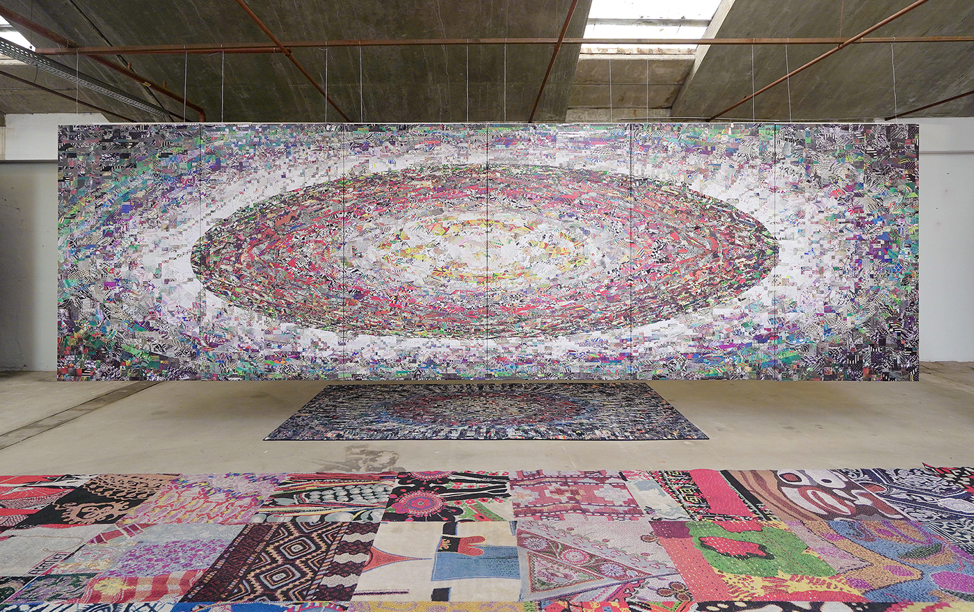 Barbara Broekman - Dagboek - 225x710cm, Collage, geprint canvas en glanzend fotopapier