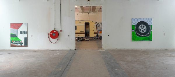 Danielle Hoogendoorn - Caravan 260x240x200cm, Caravan, beschilderd met olieverf