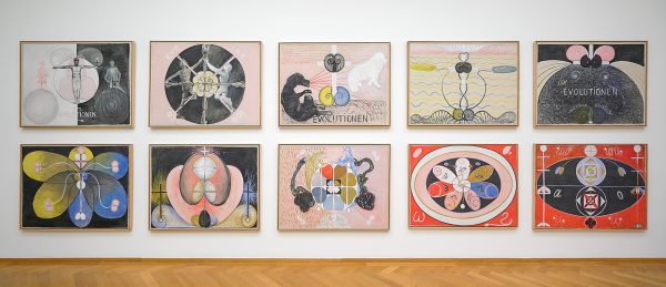 Hilma af Klint - De evolutie, serie WUS, de zevenster, groep VI, nrs 1, 3, 5-7, 9, 10, 12, 15, 16 - Olieverf op doek, 1908