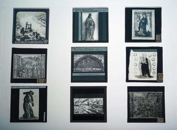 Lichtbak met glazen dia's, jaren '50(detail)