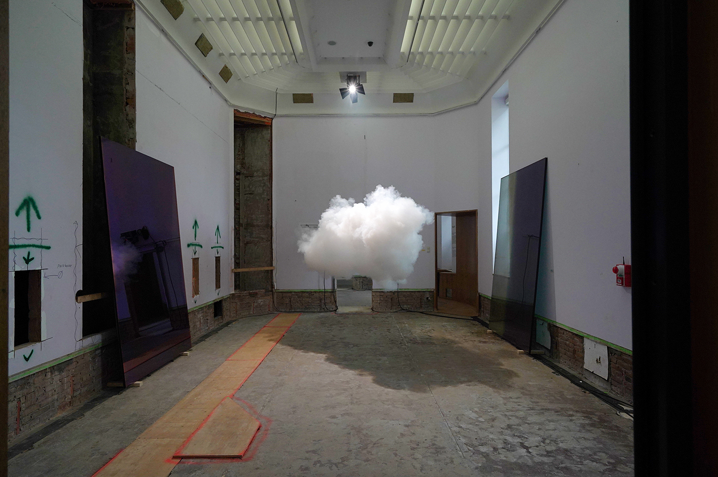 Bernaud Smilde - 10 sec in ether - Waternevel & Raphael Hefti - Launching Rockets Never Gets Old - glassculptuur