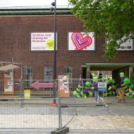 De treurigheid ten top, een museum dat al vijf jaar gesloten is in verband met een verbouwing waarvan nog niet besloten is hoe deze vervolgd zou worden. Mensen die bij [&hellip;]