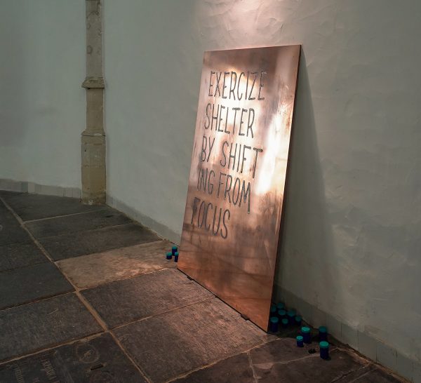 Navid Nuur - Exercise Shelter by Shifting from Focus - Koper, tekst, inhalatiezalf en potjes