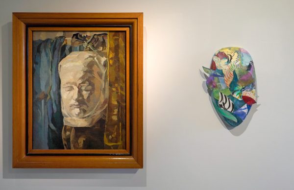 Kees Verwey - Masker in atelier - Olieverf op doek, circa 1960 & Josine Timmer