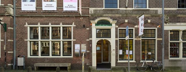 Als kunstenaar heb ik een favoriete kunsttransporteur. Dat is niet omdat het transporteren zelf zoveel beter is—bij vrijwel alle transporteurs komen de werken doorgaans veilig aan op de plaats van [&hellip;]