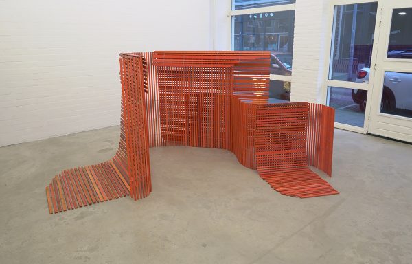 Tonio de Roover - Orange Line Variation (Tangerine) - Lakverf op hout en ijzerdraad