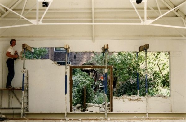 The World is My Osyter - Job Koelewijn