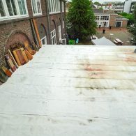 Het zijn niet alleen de kunstacademies van Den Bosch en Breda die door overkoepelende hogeschoolconstructies in een lastig parket zitten, ook de academie van Maastricht verliest zijn karakteristieke locatie. In [&hellip;]