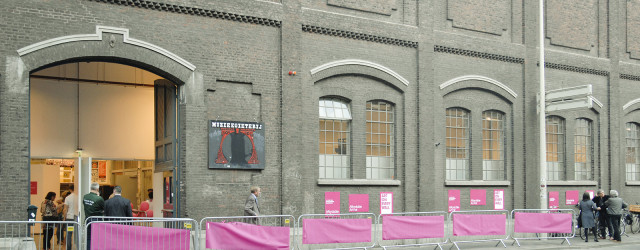 Ik zal direct eerlijk zijn, ik had veel erger verwacht. De Affordable Art Fair klinkt een beetje als een excuusbeurs. Niets is er duurder dan €5000,- wat dus ook betekent [&hellip;]