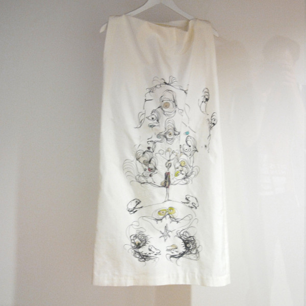 Alexander van der Slobbe, Orson, Bodil en Marc Mulders - Jurk - Zijde en olieverf