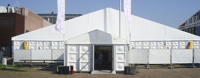 Amsterdam Drawing is van een kleine intieme tekeningenbeurs gegroeid naar een kunstbeurs met werk op papier. De hoeveelheid galeries is van 18 naar 50 gegaan wat zowel een stijging van [&hellip;]