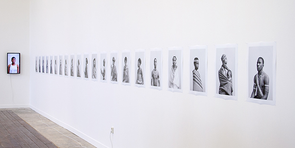 Andrew Putter - Native Work - elk 50x35cm 21 Fotografische afdrukken en 17 kleurbeelden op DVD