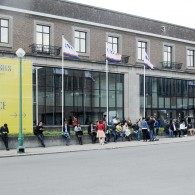 Eergisteren (helaas had Lost Painters in de tussentijd eeen storing) opende de nieuwe editie van Art Brussels. Daar waar voorgaande edities vaak net iets hip leken te zijn lijkt het [&hellip;]