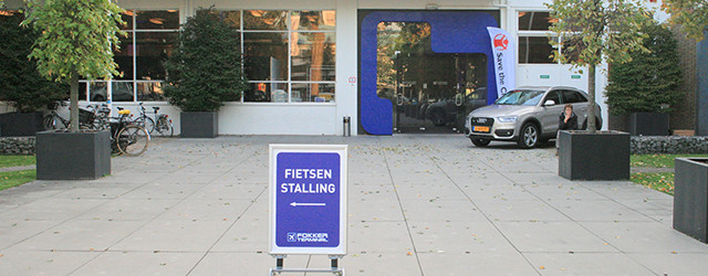 Nog een beurs. Nog een evenement met galeries die laten zien wat ze aanbieden. Nog meer kunst die iedereen nu moet zien omdat ze allemaal ooit gaan doorbreken. Dat dacht [&hellip;]