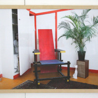 De Willem de Kooning academie moet zich doodschamen studenten zo te laten afstuderen. Niet omdat de studenten zo slecht zijn, maar omdat de academie ze zo overduidelijk niet serieus neemt. [&hellip;]