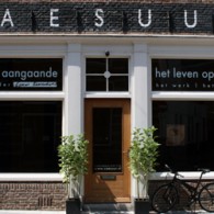 Inmiddels is Caesuur in Middelburg al weer aan de vierde tentoonstelling van de Schilder-reeks. Ditmaal is het Thomas Rameckers (1984). Die zagen we nog niet zo lang geleden hier al [&hellip;]