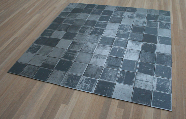 Carl Andre - Square Piece (for Martin and Mia Visser) - Staal Carl Andre - Square Piece (for Martin and Mia Visser) - Staal