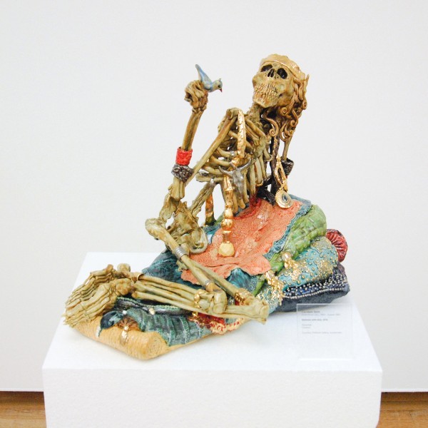 Carolein Smit - Skeleton with Bird - Keramiek, 2014