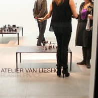 Ben je in Londen, loop je zomaar een galerie binnen waar op dat moment Atelier van Lieshout een tentoonstelling begint. Joep van Lieshout is al jaren bezig met het uitwerken [&hellip;]