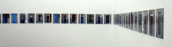 Chloe Janssens - 32 blauwe deuren Chloe Janssens - 32 blauwe deuren