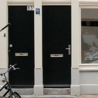 Kunst heeft altijd gedanst met het geld en de macht. De kerk, de adel en de gegoede burgerij. En ook nu is diezelfde macht via vermogen geldig. Of het nu [&hellip;]