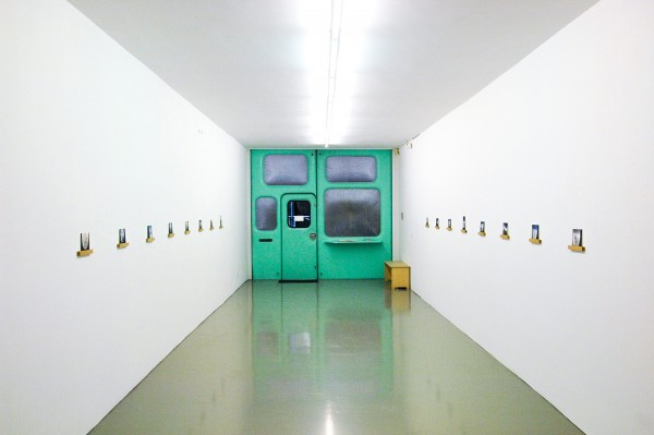 Claire Harvey Overzicht