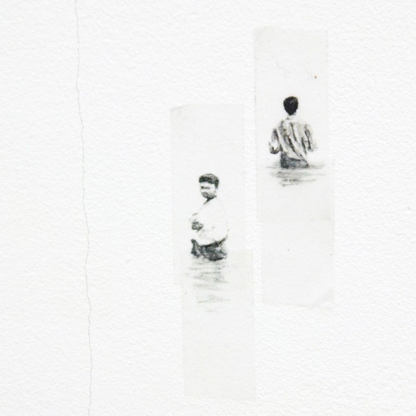 Claire Harvey - Sticky Water - Installatie met acrylverf op Scotch tape (detail)