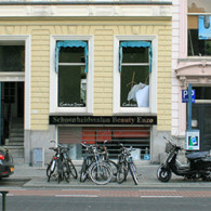 Een beeld heeft altijd picturale diepte. Oftewel, je ziet dingen die meestal verder weg zien. Als een soort raam op de werkelijkheid. Soms zie je echter dingen die gelijk liggen [&hellip;]